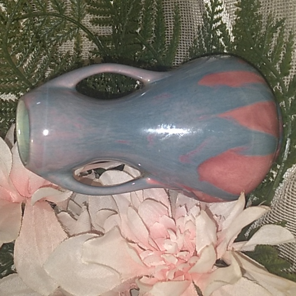 METLOX Studio Pottery Drip Glaze Vase- (Vintage, U.S.A)
